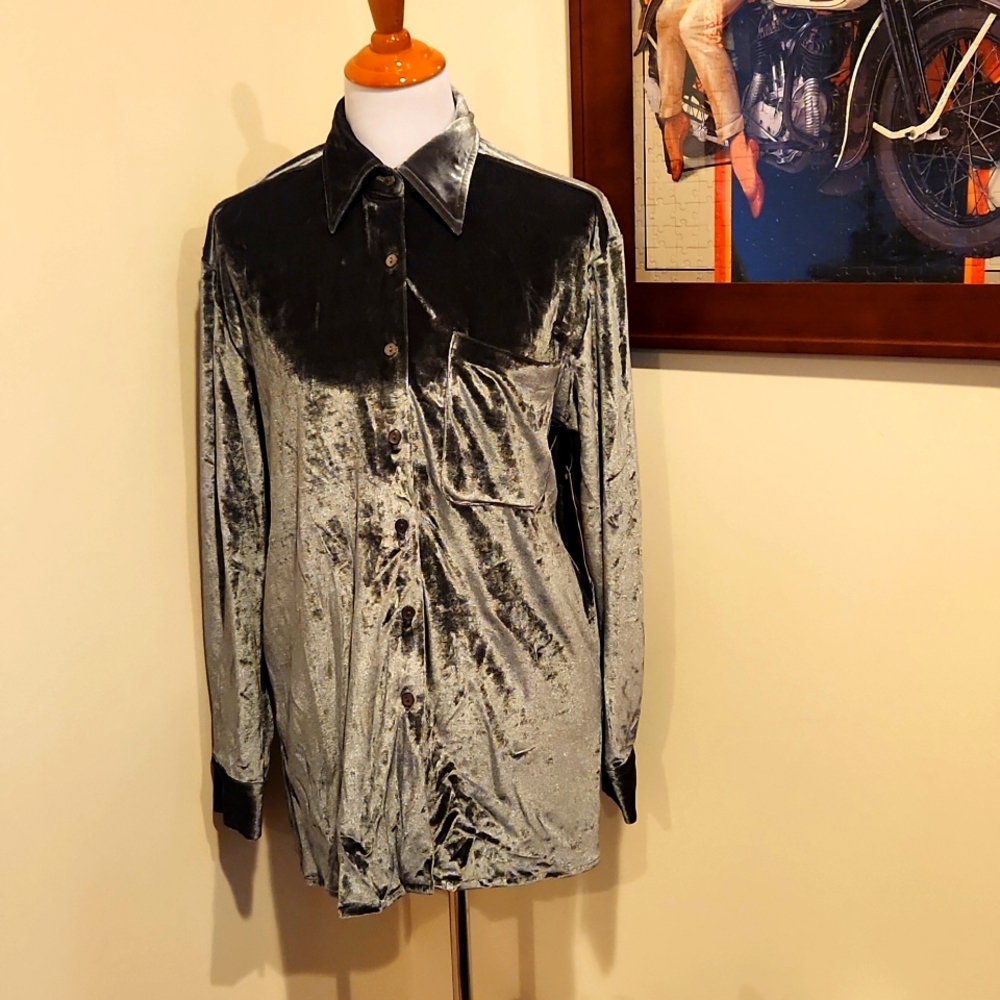 Casualaire Silver Button down top